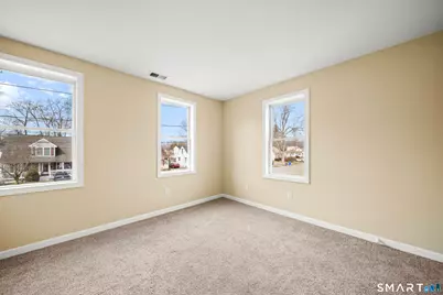 24 Ohear Avenue, Enfield, CT 06082 - Photo 23