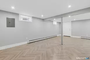 387 Atwood Ave, Waterbury, CT 06705 - Photo 27