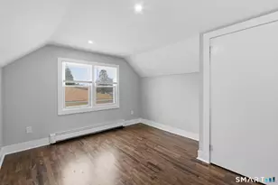 387 Atwood Ave, Waterbury, CT 06705 - Photo 19