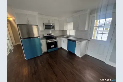 387 Atwood Avenue, Waterbury, CT 06705 - Photo 9