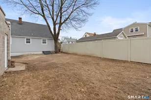 387 Atwood Ave, Waterbury, CT 06705 - Photo 39