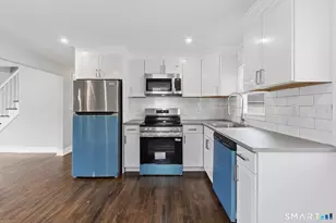 387 Atwood Ave, Waterbury, CT 06705 - Photo 11