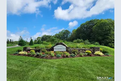 102 Mulholland Way #52, North Haven, CT 06473 - Photo 35