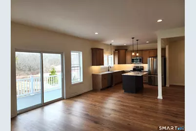 102 Mulholland Way #52, North Haven, CT 06473 - Photo 7