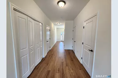 102 Mulholland Way #52, North Haven, CT 06473 - Photo 3