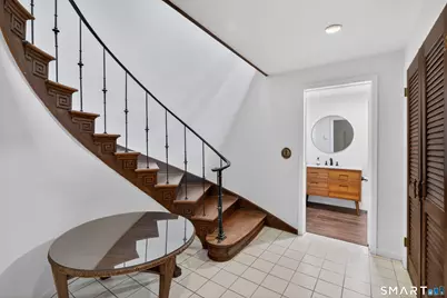 230 Six Rod Highway, Hamden, CT 06518 - Photo 3