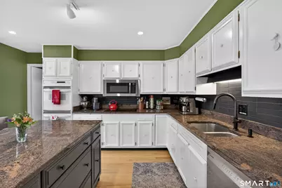 230 Six Rod Highway, Hamden, CT 06518 - Photo 13