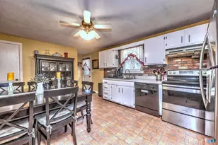 34 Tara Dr, Glastonbury, CT 06033 - Photo 7