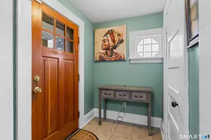 39 Woodcrest Ave, Stratford, CT 06614 - Photo 3