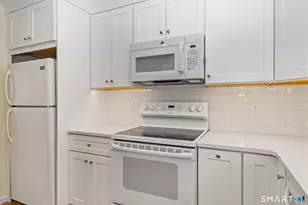 17 Artic St, Greenwich, CT 06830 - Photo 9