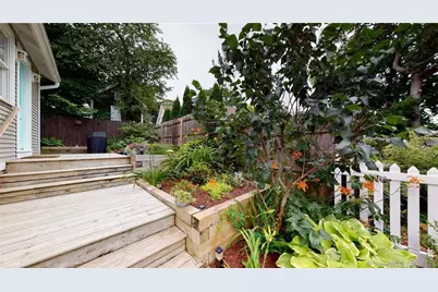 44 Warren Street, Milford, CT 06460 - Photo 5