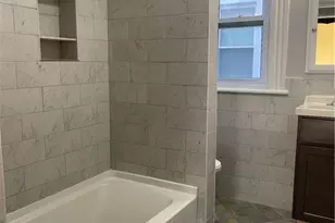 115 Oak St, Bridgeport, CT 06604 - Photo 13