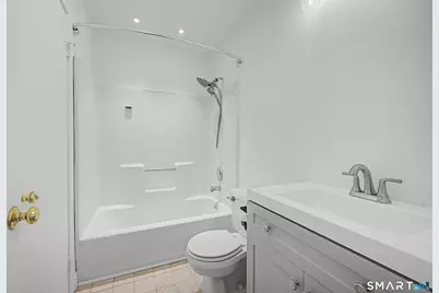 49 Deer Run #49, Bethel, CT 06801 - Photo 17