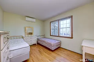 266 Mary Ellen Dr, Milford, CT 06460 - Photo 15