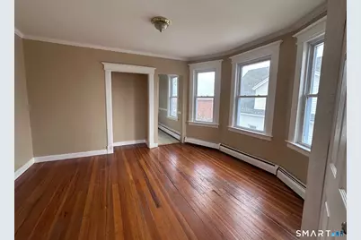 22-24 Bushnell Street, Hartford, CT 06114 - Photo 5