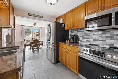 12 Elm Court, East Haven, CT 06512 - Photo 7