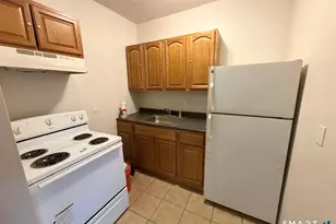 54 Grafton St, Hartford, CT 06106 - Photo 3