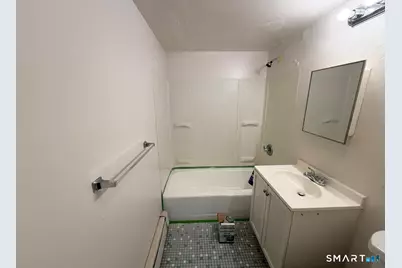 54 Grafton Street #A1, Hartford, CT 06106 - Photo 9