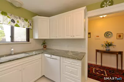 1016 Heritage Village #B, Southbury, CT 06488 - Photo 9