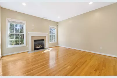 38 Brighton Park Way #38, Bloomfield, CT 06002 - Photo 17