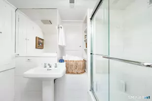 89 Raymond St, Darien, CT 06820 - Photo 25