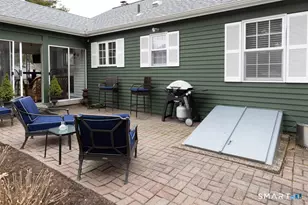 10 Runnymede Ln, Madison, CT 06443 - Photo 23