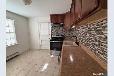 535 Chase Avenue, Waterbury, CT 06704 - Photo 9