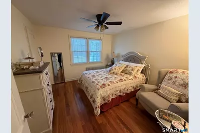 18 Bridge Street #APT 2C, Naugatuck, CT 06770 - Photo 11