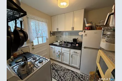 18 Bridge Street #APT 2C, Naugatuck, CT 06770 - Photo 5