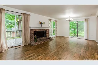 5 Edgewood Circle #5, Avon, CT 06001 - Photo 7