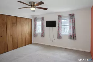 144 E Gate Ln, Hamden, CT 06514 - Photo 19