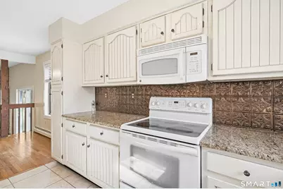 136 Hoyts Hill, Bethel, CT 06801 - Photo 11