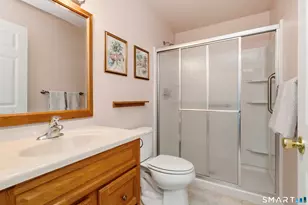 1 Fairfield Ct, Glastonbury, CT 06033 - Photo 33