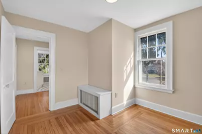 49 Seaview Avenue, West Haven, CT 06516 - Photo 17