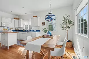 10 Spencer Ave, East Lyme, CT 06357 - Photo 11