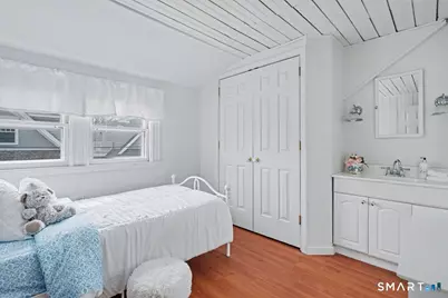 10 Spencer Avenue, East Lyme, CT 06357 - Photo 23