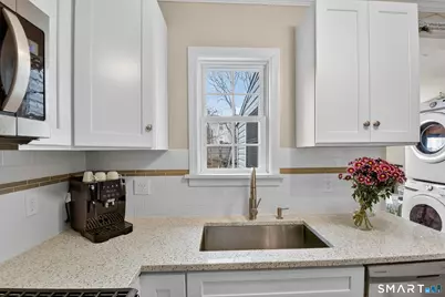 41 Grove Place, West Haven, CT 06516 - Photo 13