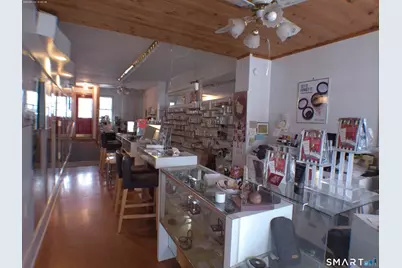 7-9 West Main Street #9, Clinton, CT 06413 - Photo 9