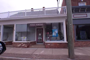 79 W Main St, Clinton, CT 06413 - Photo 1