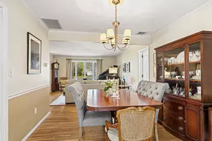 30 Rolling Wood Dr, Trumbull, CT 06611 - Photo 5