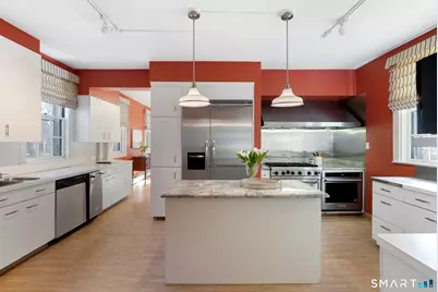 85 Bloomfield Avenue, West Hartford, CT 06105 - Photo 21