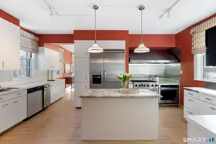 85 Bloomfield Ave, West Hartford, CT 06105 - Photo 21