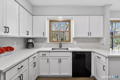 33 Tall Pine Road, Milford, CT 06461 - Photo 13