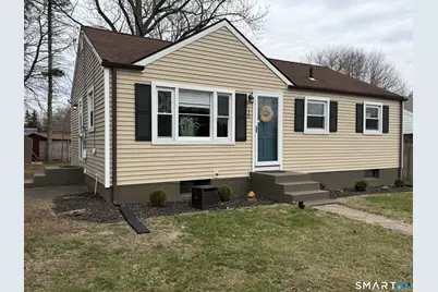 130 Round Hill Road, Meriden, CT 06450 - Photo 3