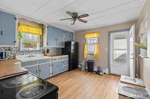 1812 Corbin Ave, New Britain, CT 06053 - Photo 9