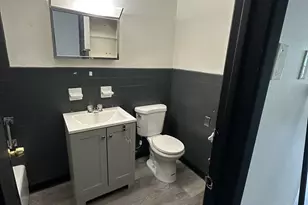 1660 E Main St, Waterbury, CT 06705 - Photo 15