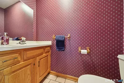 22 Knollwood Drive, Fairfield, CT 06824 - Photo 11