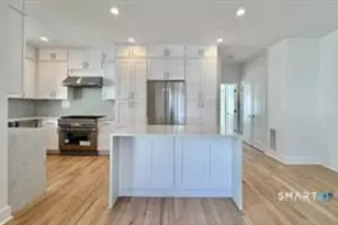 25A Village Rd, Milford, CT 06460 - Photo 3