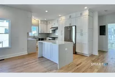 25A Village Road, Milford, CT 06460 - Photo 7