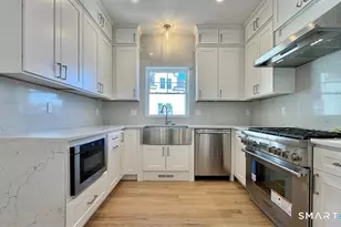 25A Village Rd, Milford, CT 06460 - Photo 5